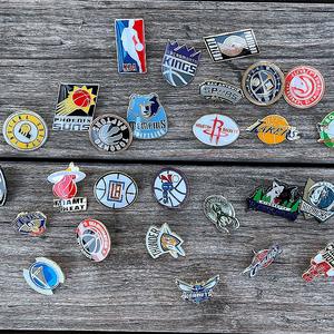 Mỹ NBA thể thao đội huy hiệu pins men kim loại ve áo pin bóng chày hat đánh bóng pins