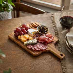 Tabla de cortar de <span class=keywords><strong>madera</strong></span> de acacia con mango, disponible en stock local en EE. UU., sin personalización, para el hogar, restaurantes, cocinas, carne, verduras y frutas. - Product Image 3