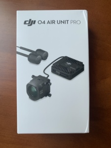 Unité aérienne DJI O4 Pro originale, transmission O4, vidéo 4K/120fps avec capteur CMOS 1/1.3 pouces, pas besoin de <span class=keywords><strong>cam</strong></span>éra d'action pour des prises de vue ultra grand angle époustouflantes - Product Image 1