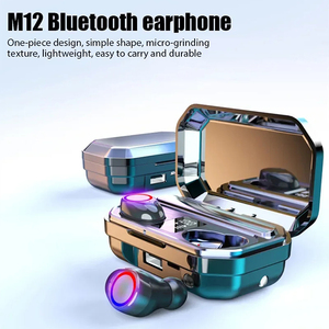 M12 TWS 5.0 Tai Nghe Đúng Không Dây Earbuds 9D Stereo Thể Thao Không Thấm Nước Earbuds Tai Nghe Với Đèn Pin 2000MAh Sạc Hộp - Product Image 4