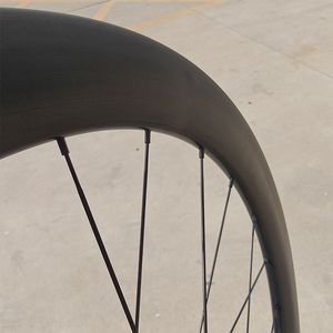 Roues de vélo de route en <span class=keywords><strong>carbone</strong></span> 1428g, jantes Toray T800 700C, hauteur de cadre 50mm, moyeu à cliquet étoile, frein à disque - Product Image 2