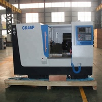Tour CNC à lit incliné à double broche robuste horizontal TCK550 pour commande haute précision avec 4/8 postes à outils