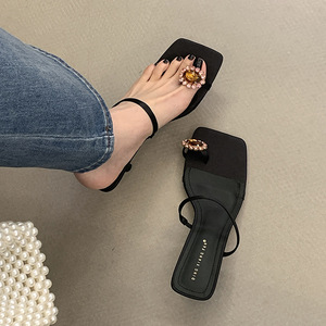 Nouvelles mules à talon aiguille 2026, bout carré orné de cristaux, sandales sexy légères à brides pour soirées, mariages, été et automne - Product Image 2
