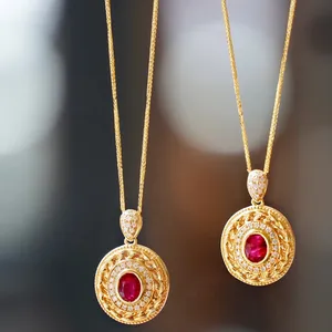 新丰热卖时尚宝石Au750精品珠宝定制18k纯金钻石鸽子红宝石项链