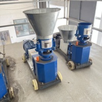 Nouvelle machine à granulés d'aliments pour animaux en acier allié à haute efficacité, capacité de 60 à 2000 kg/h, moteur électrique/diesel, fonctionnement continu 24h/24 pour le bétail