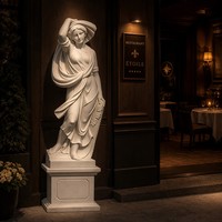 Sculpture de Musée Classique en Marbre Blanc Sur Mesure - Pièce d'Art Haut de Gamme Finie à la Main pour les Propriétés et les Galeries