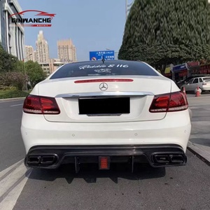 Pièces automobiles Lèvre de pare-chocs avant en fibre de carbone Lèvre arrière Jupes latérales pour Mercedes Benz Classe E W207 C207 Coupé E200 E260 <span class=keywords><strong>E300</strong></span> Kit de carrosserie - Product Image 6