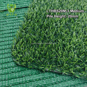 Tapis d'herbe de paysage de loisirs en plein air de longue durée Gazon Synthetique Matériau plastique de pelouse de gazon synthétique personnalisé - Product Image 2