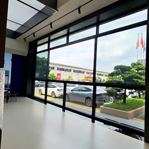 Ventanas Corredizas de Aluminio a Prueba de Huracanes, Horizontales, con Vidrio Templado y Rotura de Puente Térmico para Balcón, Personalizadas por Deioux - Product Image 1
