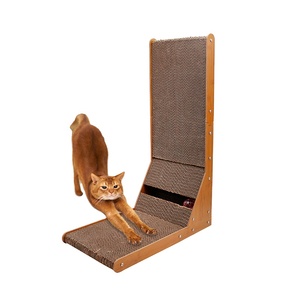 Famipet tappetino antigraffio per gatti in cartone ondulato di nuovo Design personalizzato con giocattolo a campana - Product Image 1