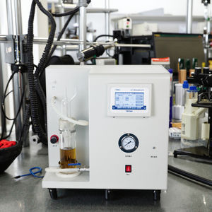 Probador de punto de inflamación de productos básicos completamente automático Diseño de copa cerrada para una inspección eficiente - Product Image 1