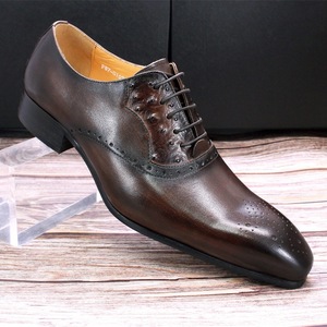 Chaussures habillées formelles pour homme en cuir véritable, style Oxford, à bout fermé, à enfiler, motif pois, pour mariage, collection 2026 - Product Image 1