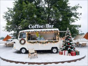 Remolque de Comida Cubana con Parrilla y Cafetera Espresso, Carrito de Comida Callejera Latina para Eventos y Festivales de Comida <span class=keywords><strong>al</strong></span> Estilo Miami - Product Image 2