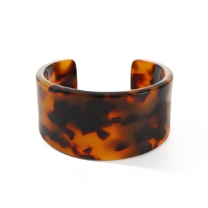 Nueva Pulsera de Joyería de Moda Vintage de Resina Acrílica Lucite, Brazaletes de Color Carey para Mujer, Accesorios de Alta Calidad, Brazalete de Tercera Generación - Product Image 2