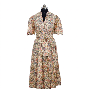 Robe midi à col en V pour femme, en coton doux, imprimé floral, manches courtes, style bohème, pour mariages, occasions décontractées, tenue de soirée, naturelle et écologique - Product Image 1