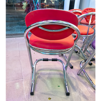 Chaises de bar modernes et simples en cuir synthétique noir avec repose-pieds, pivotantes, pour salle à manger, salon et chambre à coucher