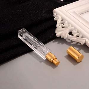 ขวดน้ำหอมขนาดพกพาแบบสี่เหลี่ยมจตุรัสขนาด 10 มล. 15 มล. พร้อมหัวฉีดแบบปั๊มและฝาอลูมิเนียม - Product Image 4