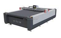 Machine de découpe CNC à couteau oscillant pour panneaux acoustiques et d'isolation thermique en laine de roche avec table à vide certifiée CE