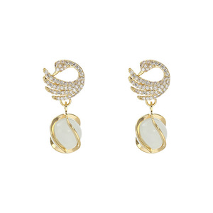 Nouvelles <span class=keywords><strong>boucles</strong></span> <span class=keywords><strong>d</strong></span>'<span class=keywords><strong>oreilles</strong></span> tendance de luxe en pierre œil de chat Little Swan avec pendentif de haute qualité et <span class=keywords><strong>boucles</strong></span> <span class=keywords><strong>d</strong></span>'<span class=keywords><strong>oreilles</strong></span> en <span class=keywords><strong>diamant</strong></span> à la mode - Product Image 4