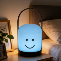 Lampe de chevet LED moderne Coolqing à changement de couleur, rechargeable par USB, pour chambre à coucher, portable