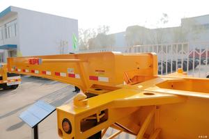 <span class=keywords><strong>Vente</strong></span> directe du fabricant de semi-remorque squelette porte-conteneurs de 20 pieds Zhonghua Jijun - Product Image 2