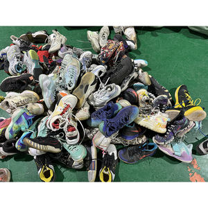 Chaussures de basketball montantes d'occasion de marque pour hommes, respirantes, à lacets, avec tige synthétique, qualité A, toutes saisons, vente en gros par balles - Product Image 5