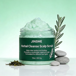 สครับสมุนไพรออลอินวันสำหรับหนังศีรษะ ผสมสารสกัดจากเปปเปอร์มินต์ ทำความสะอาดอย่างล้ำลึกและบำรุงสำหรับทุกสภาพเส้นผม - Product Image 1