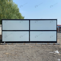 Module de logement prêt à l'emploi, maison préfabriquée pliable en conteneur avec structure en acier et panneaux sandwich pour bâtiment de bureaux