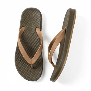 Chanclas de PVC para Hombre, Transpirables, Impermeables, Antideslizantes, Punta Abierta, Suela Suave, Ligeras, para Interiores/Exteriores, para Todas las Estaciones - Product Image 1