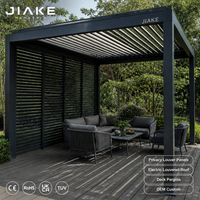 Pergola en aluminium Jiake avec persiennes d'intimité et toit à lames orientables électriques, gazebo extérieur pour terrasse OEM/ODM