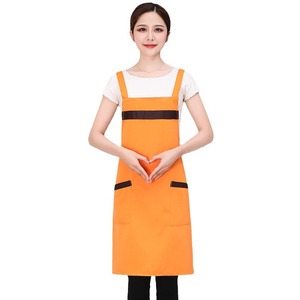 H-Strap Shoulder Hung Apron Red Polyester One Size For Restaurant Bar Workwear With Pockets And Adjustable Straps - Product Image 2