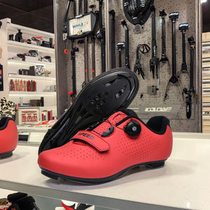 2025 nouvelle mode et chaussures de cyclisme respirantes chaussures <span class=keywords><strong>vtt</strong></span> avec serrure pour femmes route montagne Booster chaussures pour hommes - Product Image 2