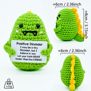 Peluche Mxl en forme de pain grillé, faite main au crochet, avec flamme amusante et carte de message, pour décoration de bureau - Product Image 5