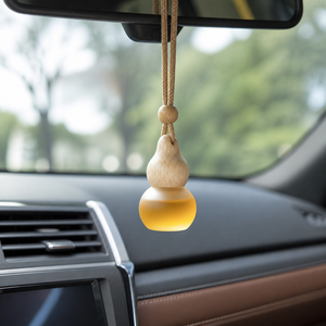 Diffuseur de parfum pour voiture en forme de <span class=keywords><strong>gourde</strong></span> avec <span class=keywords><strong>bouchon</strong></span> en bois et flacon en verre dépoli pour décoration intérieure de voiture – Vente en gros - Product Image 4