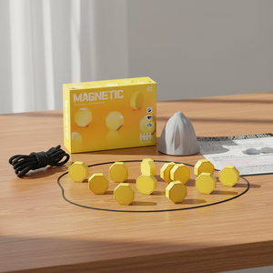 Scacchi con Effetto Magnetico Dorato, <span class=keywords><strong>Gioco</strong></span> Casual per Bambini, <span class=keywords><strong>Gioco</strong></span> da Tavolo Interattivo, <span class=keywords><strong>Gioco</strong></span> Educativo di <span class=keywords><strong>Logica</strong></span> e Pensiero, Scacchi Magnetici - Product Image 2