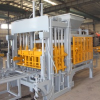 Machine à blocs de béton entièrement automatique QT8-15 pour la fabrication de bordures et de pavés