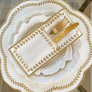 Napperon et serviette en coton rond blanc avec bordure brodée-Napperon en coton brodé décor <span class=keywords><strong>de</strong></span> table élégant | Couleurs personnalisées - Product Image 5