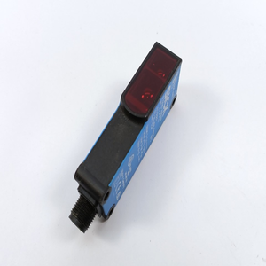 ตัวควบคุมการเขียนโปรแกรม PLC 1025889 WT18-3P410 เซ็นเซอร์ภาพถ่าย Petit Capteur รุ่น U E - Product Image 1