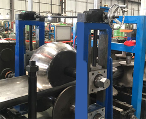 Machine de formage à froid de tubes en acier galvanisé à haute efficacité, machine de soudage de tubes, machine de fabrication de tubes métalliques - Product Image 4