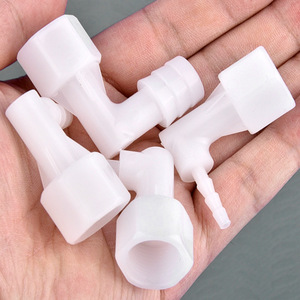 Coude à filetage interne 3/8 po en plastique, connecteur de tuyau flexible pour plomberie - Product Image 1