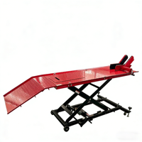 Table élévatrice pneumatique à ciseaux pour moto, capacité 450 kg, avec pédale et valve de décompression, et étau de roue pour remplacement/réparation
