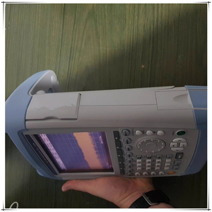Analizador portátil R&S FSH4 Rohde & Schwarz de 4 GHz usado - Product Image 3