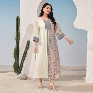 Été/Automne Robe modeste à col en <span class=keywords><strong>V</strong></span> Robe New Retro Spliced Printed Middle Eastern Muslim Fashion Ready Eid - Product Image 2