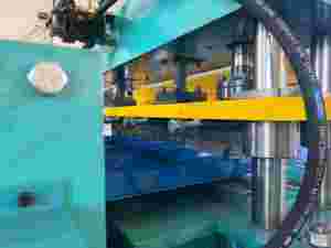 Sắt tấm mái cuộn tạo thành máy màu thép kim loại mái cuộn tạo thành máy nóng bán tại USA - Product Image 5