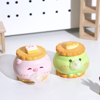 Figurine Squishy Biscuit Sandwich Mignon Rempli de Crème, Jouet à Presser Anti-Stress, Ornement de Bureau pour Enfants, Cadeaux Maison et Bureau