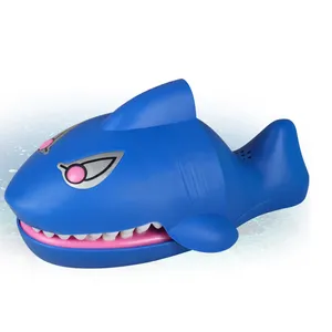 En gros chanceux jeu nouveauté drôle morsure requin jouet avec son et lumière - Product Image 1