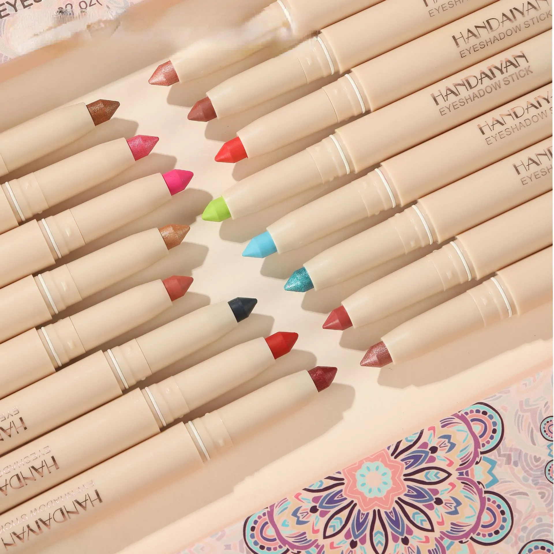 Silkworm Eyeshadow Pencil dual-purpose eyeliner stick