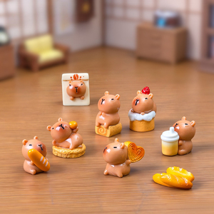 Figurine miniature de capybara, style dessert mignon, accessoire de décoration pour maison de poupée DIY - Ornement de bureau miniature - Product Image 2