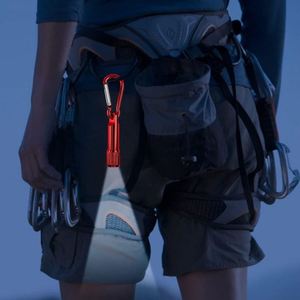 Mini lampe torche LED porte-clés en aluminium avec mousqueton pour camping en plein air, survie d'urgence, cadeaux promotionnels en gros - Product Image 6