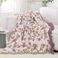 La couette multicouche en gaze de coton à fleurs et oiseaux de style européen peut être lavée en machine